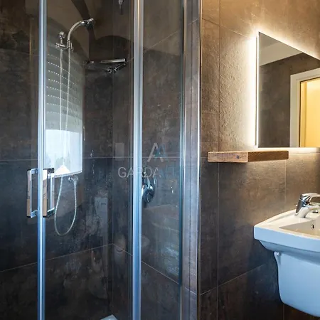 Palladium Ch Apartment Sirmione